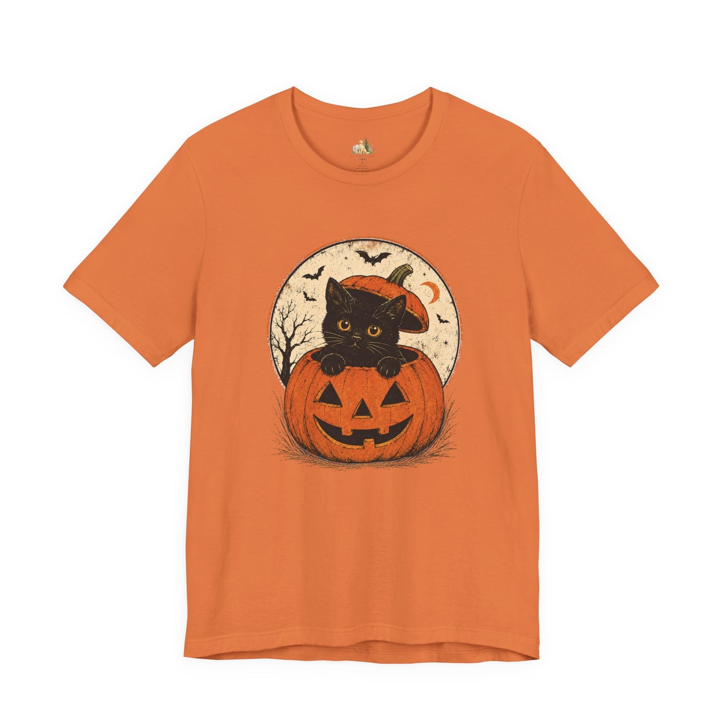 Halloween Black Cat Pumpkin T-Shirt — Cute Vintage Jack-O'-Lantern Tee