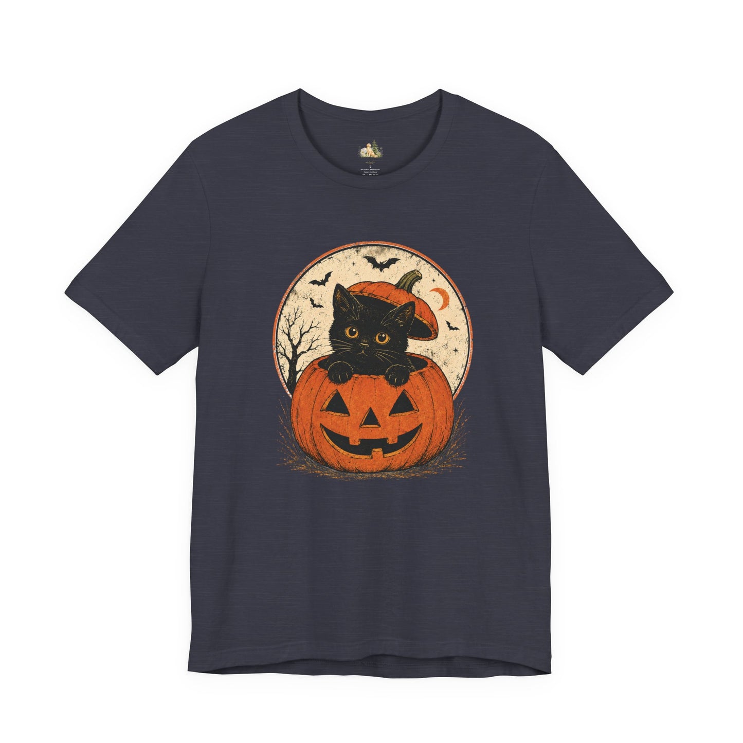 Halloween Black Cat Pumpkin T-Shirt — Cute Vintage Jack-O'-Lantern Tee