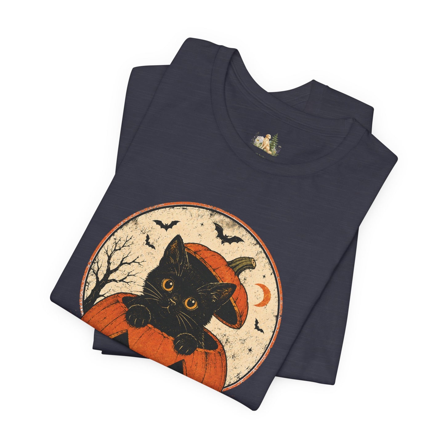 Halloween Black Cat Pumpkin T-Shirt — Cute Vintage Jack-O'-Lantern Tee