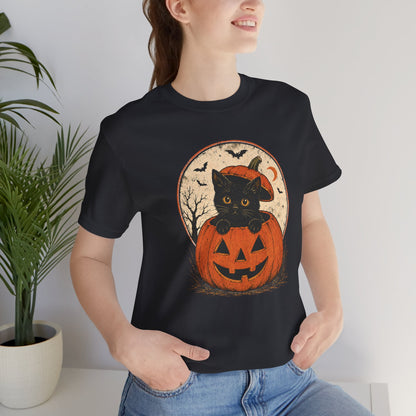 Halloween Black Cat Pumpkin T-Shirt — Cute Vintage Jack-O'-Lantern Tee