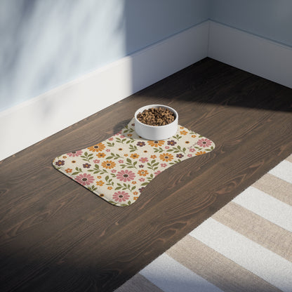 Floral Retro Dog Bone Feeding Mat — Non-Slip Pet Bowl Placemat