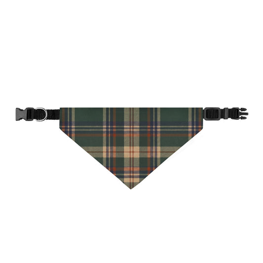 Plaid Clip-On Pet Bandana – Classic Green Tartan Collar Accessory