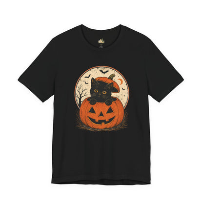 Halloween Black Cat Pumpkin T-Shirt — Cute Vintage Jack-O'-Lantern Tee