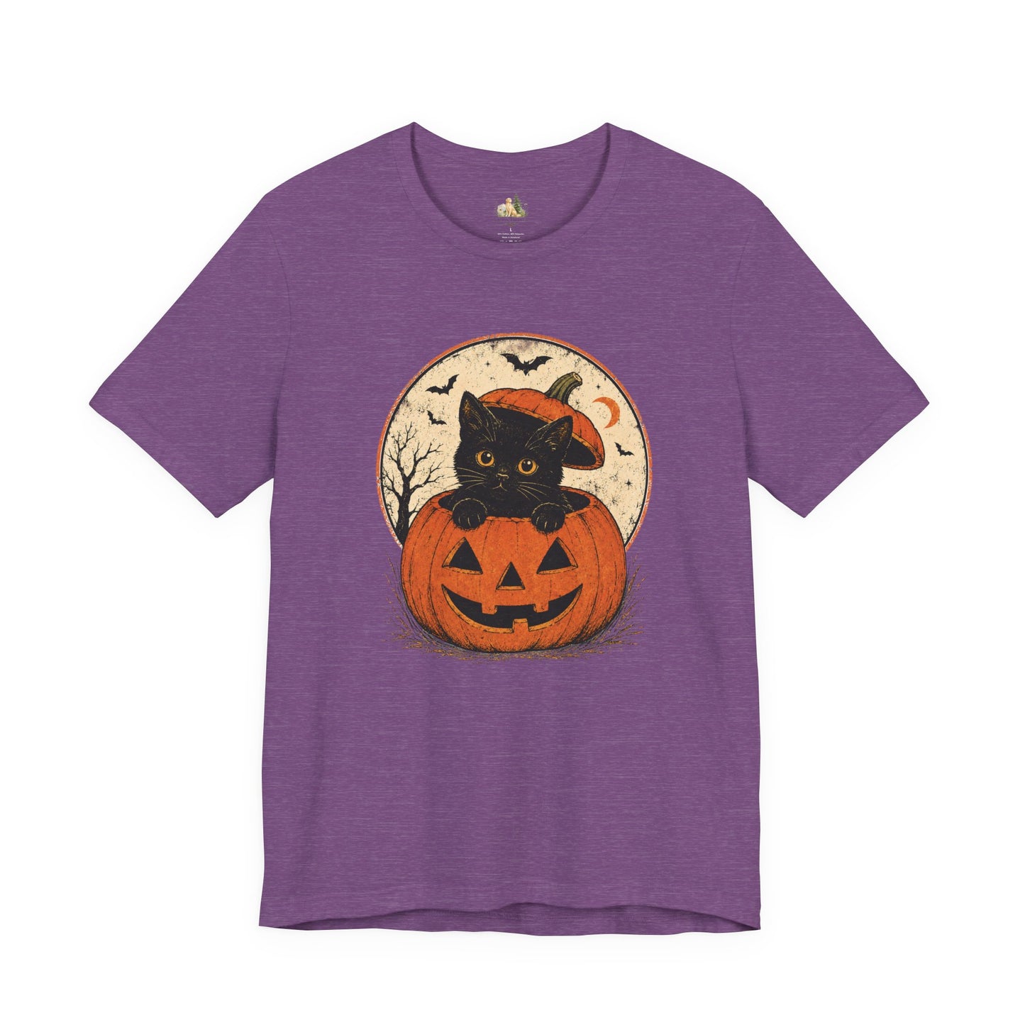 Halloween Black Cat Pumpkin T-Shirt — Cute Vintage Jack-O'-Lantern Tee